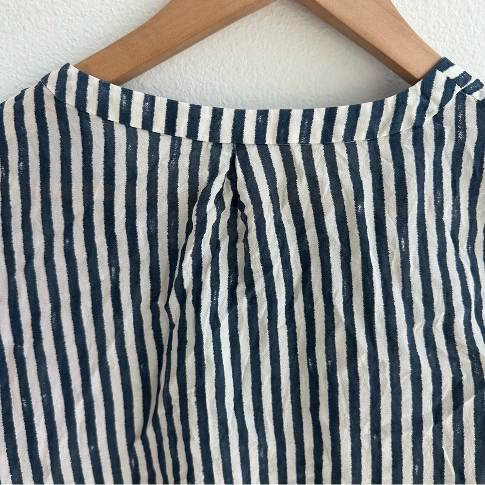 Banana Republic Striped Navy and White Blouse - Picture 6 of 7